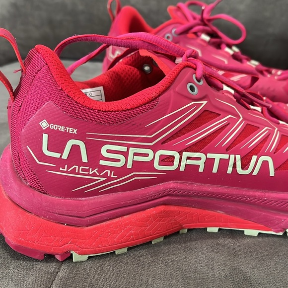 La Sportiva Women's Fuchsia and Red Jackal GRX Hiking Athletic Shoes, Size  10 - Picture 4 of 14